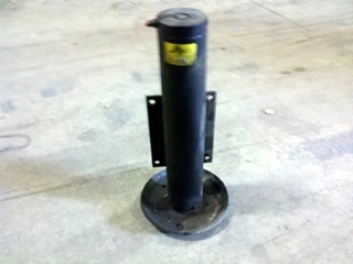 USED POWER GEAR LEVELING JACK P/N 501136 FOR SALE